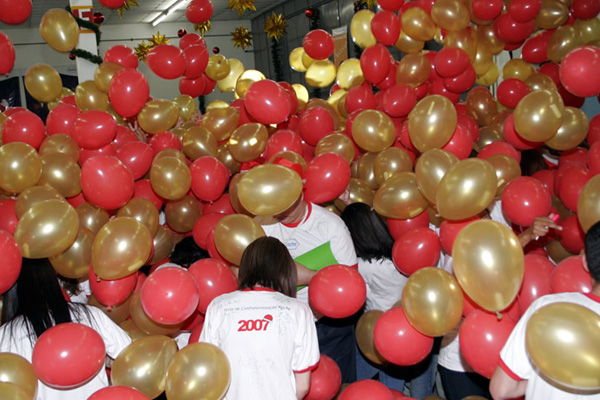 Escritório moderno com equipe